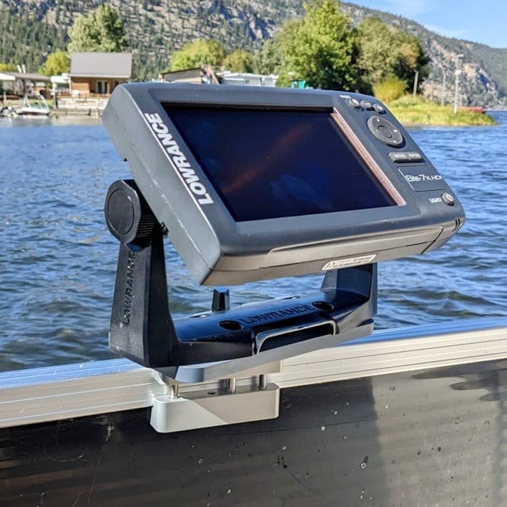 Basic Pontoon Rail Control Screen Mount - Image 6